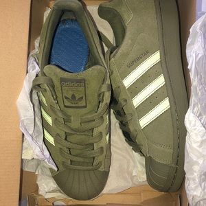 ADIDAS SUPERSTAR WOMENS